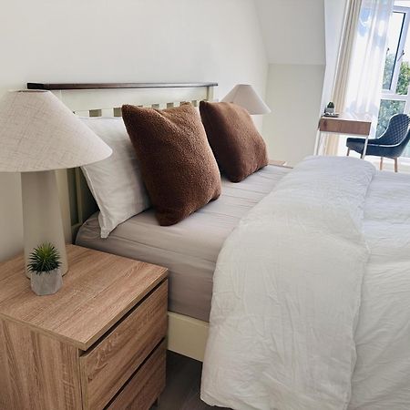 קלונדלקין King Room With Ensuite In Dublin מראה חיצוני תמונה