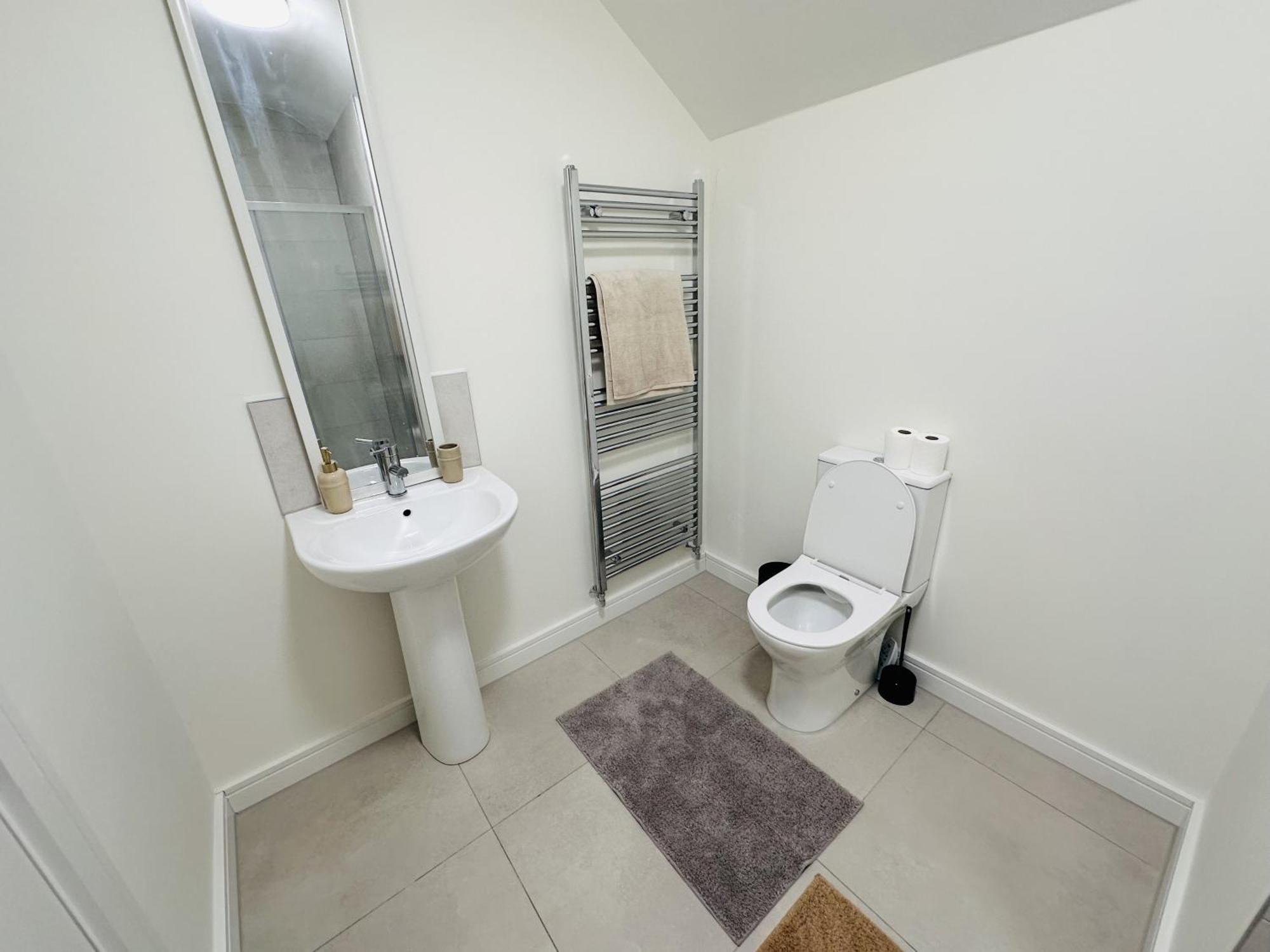 קלונדלקין King Room With Ensuite In Dublin מראה חיצוני תמונה